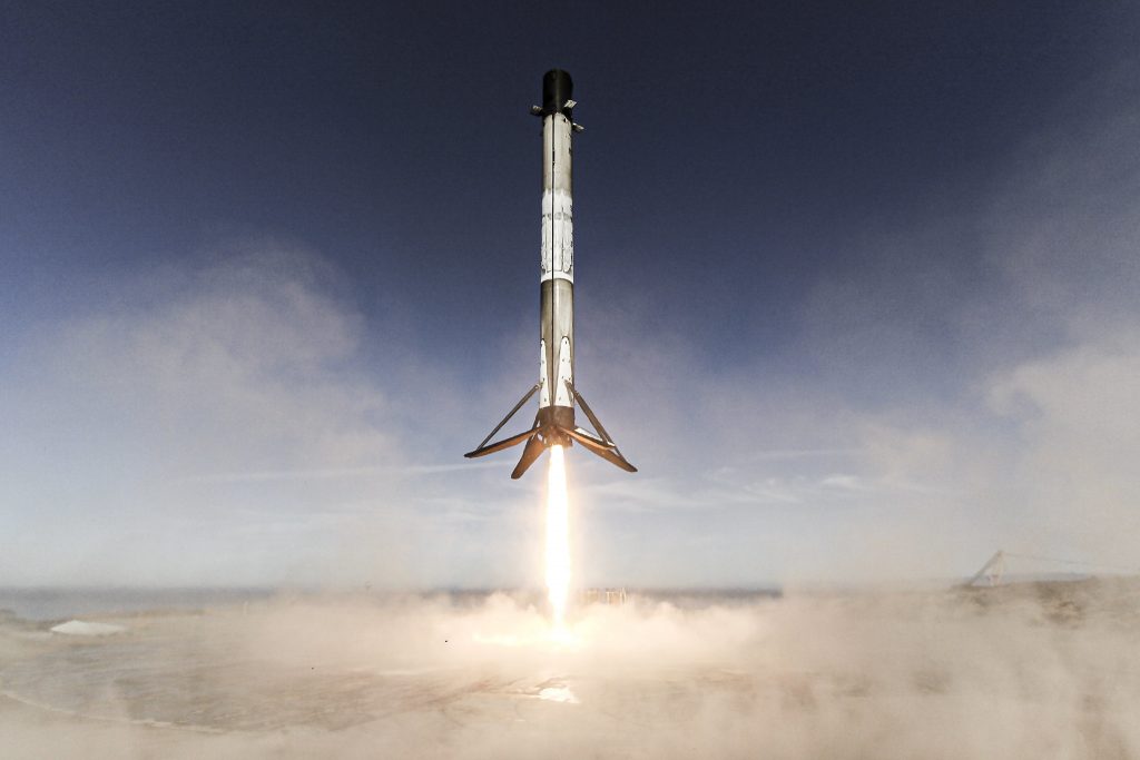 Mengenal SpaceX, Perusahaan Luar Angkasa Milik Elon Musk